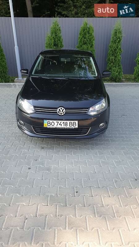 Седан Volkswagen Polo 2013 в Івано-Франківську