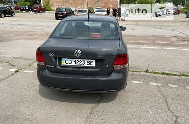 Седан Volkswagen Polo 2012 в Чернігові