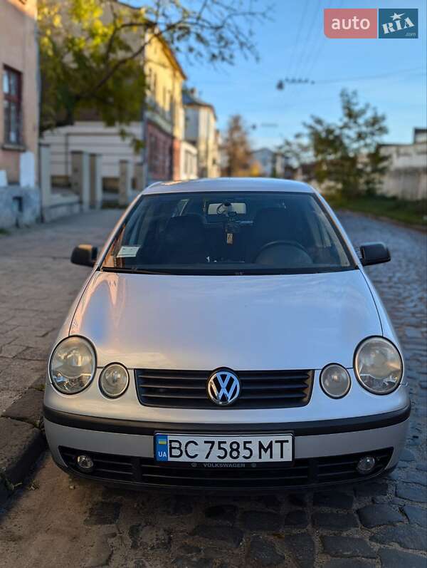Хэтчбек Volkswagen Polo 2003 в Львове