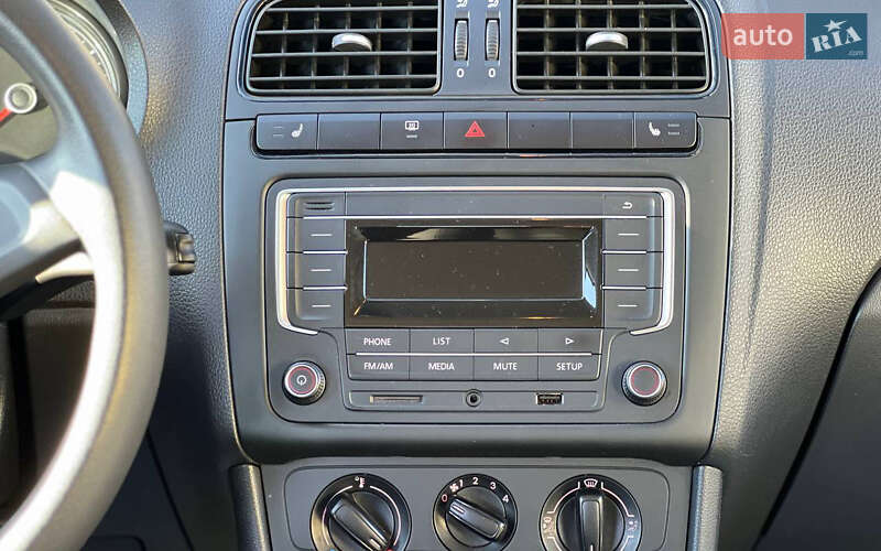 Седан Volkswagen Polo 2019 в Ивано-Франковске