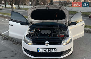 Хэтчбек Volkswagen Polo 2012 в Львове