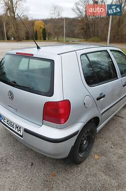 Хэтчбек Volkswagen Polo 2000 в Каневе