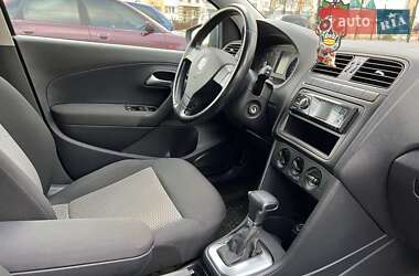 Хэтчбек Volkswagen Polo 2010 в Киеве