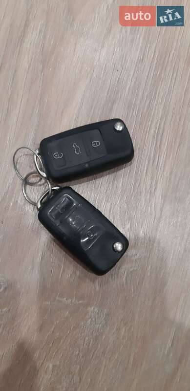 Седан Volkswagen Polo 2005 в Луцке