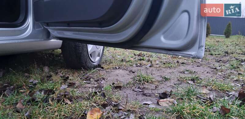 Седан Volkswagen Polo 2005 в Луцке
