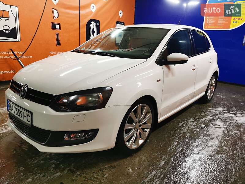 Хэтчбек Volkswagen Polo 2013 в Кропивницком