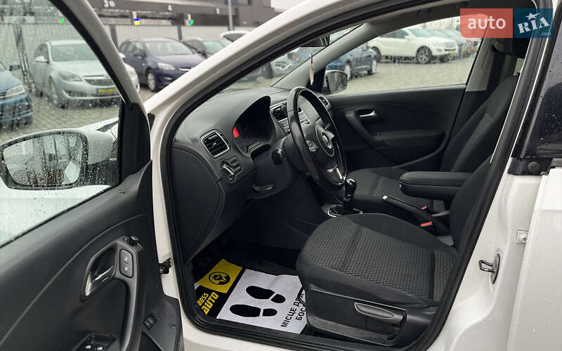 Седан Volkswagen Polo 2013 в Мукачевому
