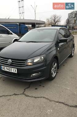 Volkswagen Polo 2016