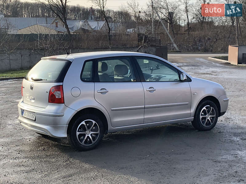 Хетчбек Volkswagen Polo 2003 в Ізяславі