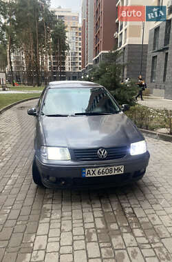 Хетчбек Volkswagen Polo 1999 в Києві