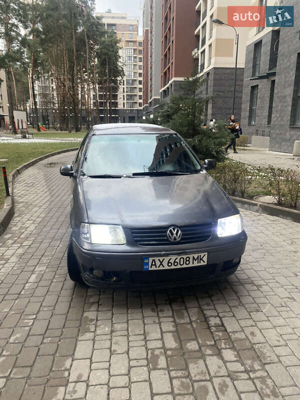 Хетчбек Volkswagen Polo 1999 в Києві