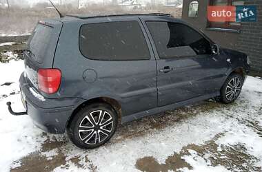 Хетчбек Volkswagen Polo 2000 в Новояворівську