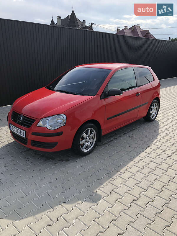 Хетчбек Volkswagen Polo 2008 в Чернівцях