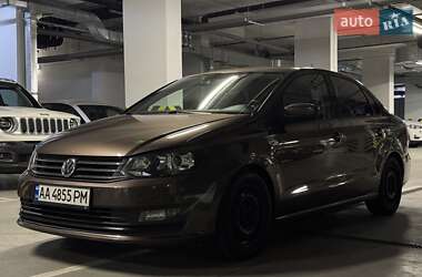 Седан Volkswagen Polo 2017 в 