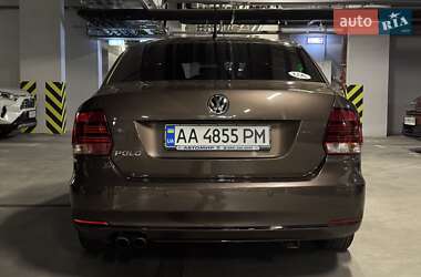 Седан Volkswagen Polo 2017 в 