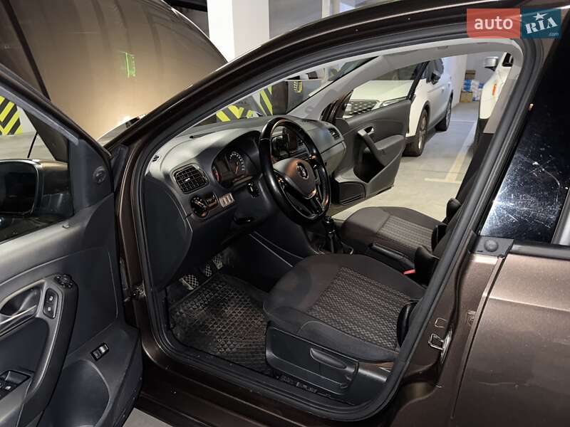 Седан Volkswagen Polo 2017 в Києві