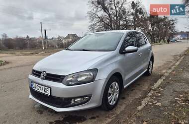 Хэтчбек Volkswagen Polo 2010 в Смеле