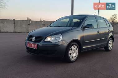 Хэтчбек Volkswagen Polo 2008 в Коростене