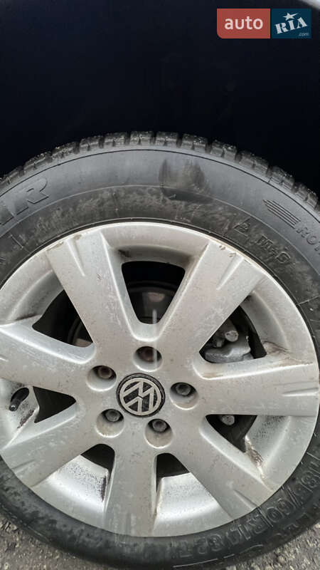 Хетчбек Volkswagen Polo 2002 в Дніпрі