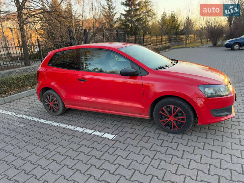 Хетчбек Volkswagen Polo 2012 в Миргороді