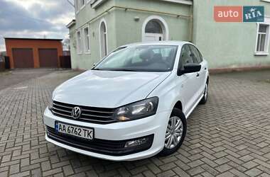 Седан Volkswagen Polo 2017 в Миколаєві