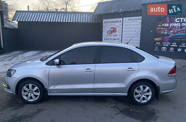 Седан Volkswagen Polo 2011 в Дніпрі