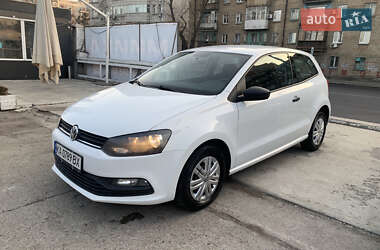 Хэтчбек Volkswagen Polo 2016 в Киеве