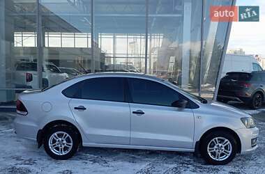 Седан Volkswagen Polo 2018 в Києві