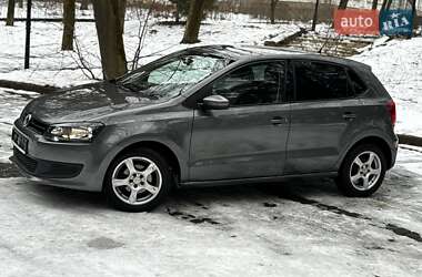 Хэтчбек Volkswagen Polo 2010 в Львове