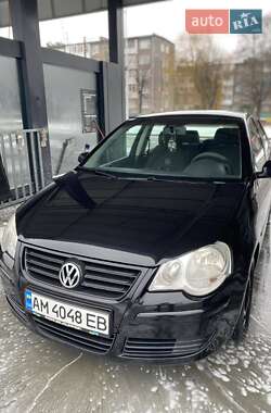 Хэтчбек Volkswagen Polo 2007 в 