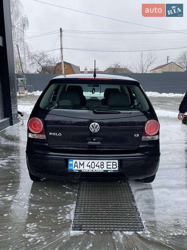 Хэтчбек Volkswagen Polo 2007 в Житомире