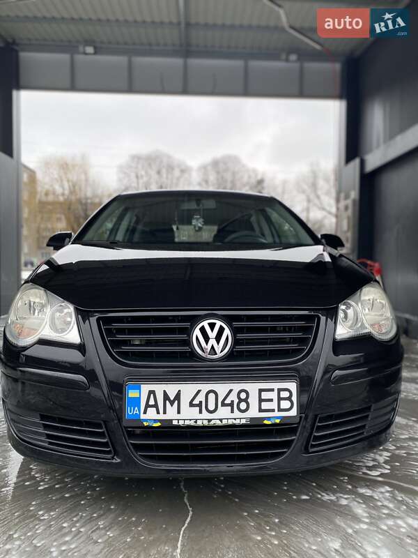 Хэтчбек Volkswagen Polo 2007 в Житомире