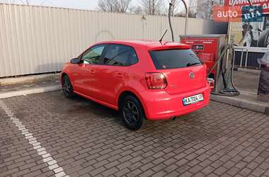 Хэтчбек Volkswagen Polo 2011 в 