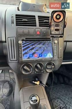 Хетчбек Volkswagen Polo 2005 в 