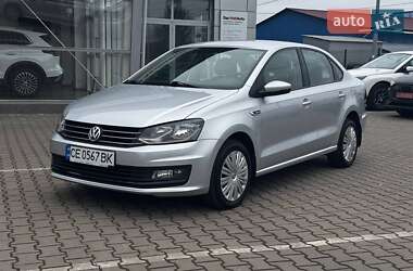 Седан Volkswagen Polo 2018 в Черновцах