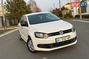 Седан Volkswagen Polo 2013 в Днепре