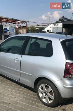 Хетчбек Volkswagen Polo 2006 в Мукачевому