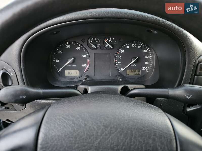 Хетчбек Volkswagen Polo 1998 в Ладижині
