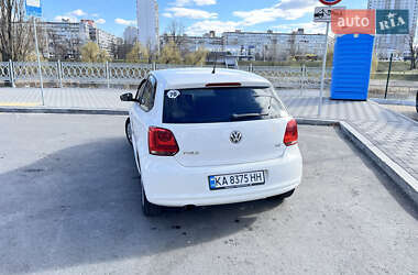 Хэтчбек Volkswagen Polo 2011 в 