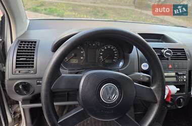 Хетчбек Volkswagen Polo 2003 в 