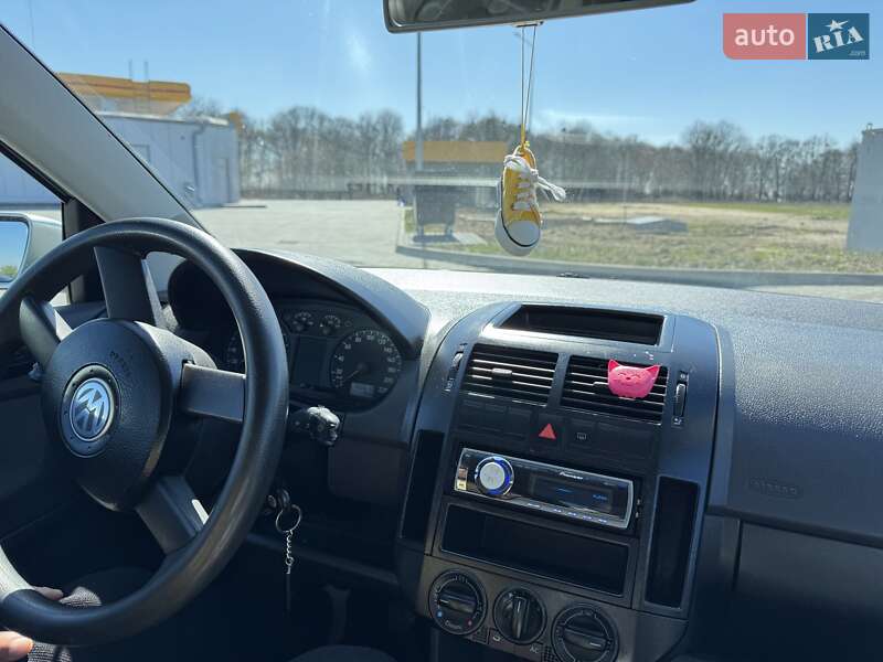 Volkswagen Polo 2004