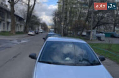 Хэтчбек Volkswagen Polo 2006 в 