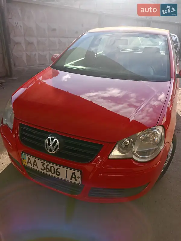 Хэтчбек Volkswagen Polo 2007 в 