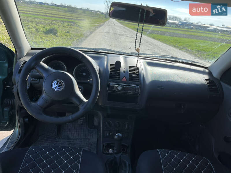 Хэтчбек Volkswagen Polo 1999 в Городке