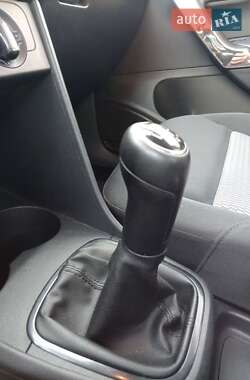 Седан Volkswagen Polo 2012 в 