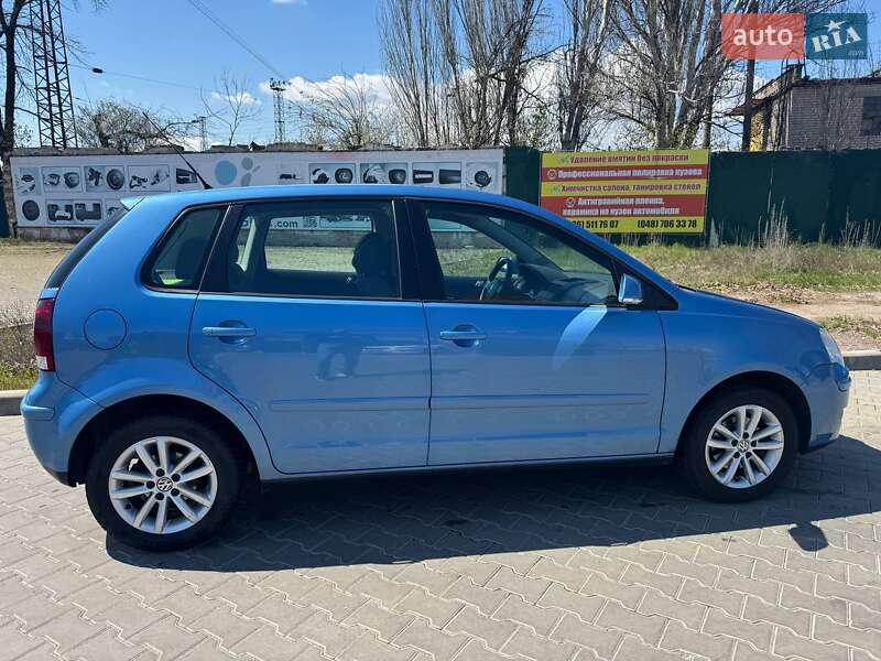 Хэтчбек Volkswagen Polo 2008 в Одессе