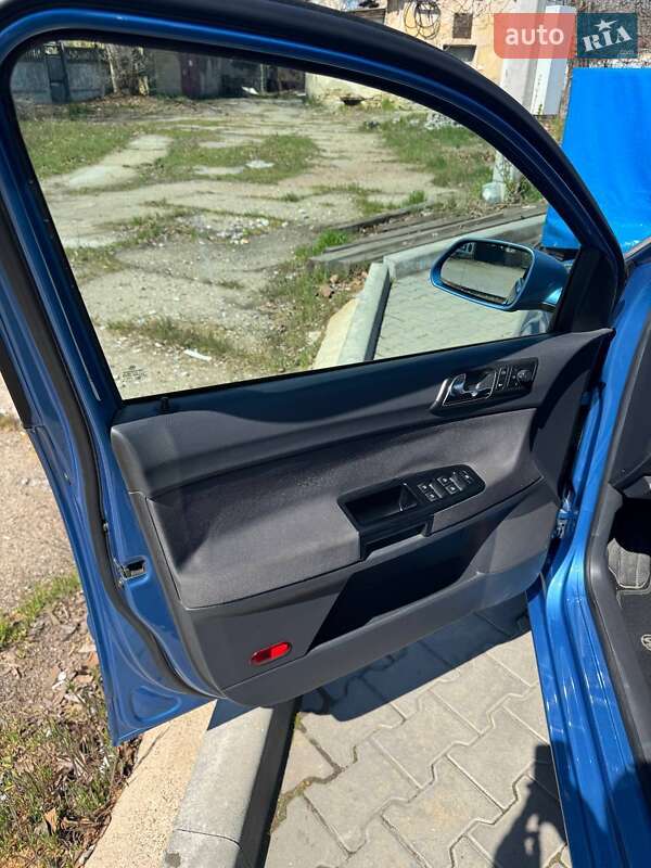 Хэтчбек Volkswagen Polo 2008 в Одессе