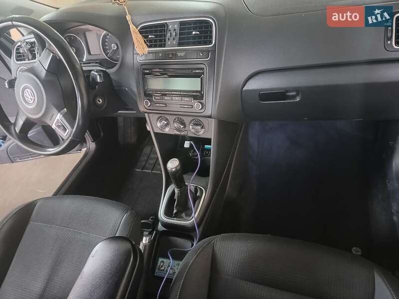 Хэтчбек Volkswagen Polo 2010 в Старом Самборе фото 13 Хэтчбек Volkswagen Polo 2010 в Старом Самборе