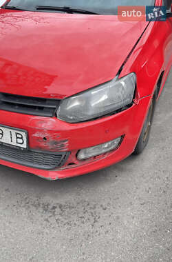 Хэтчбек Volkswagen Polo 2011 в 