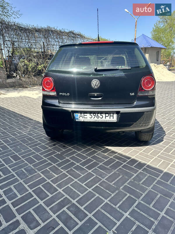 Хэтчбек Volkswagen Polo 2008 в Каменском